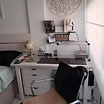 Apartamento Bem Decorado E Localizado - Copacabana